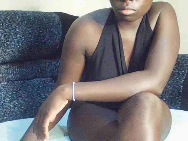 DivineAssGoddess webcam