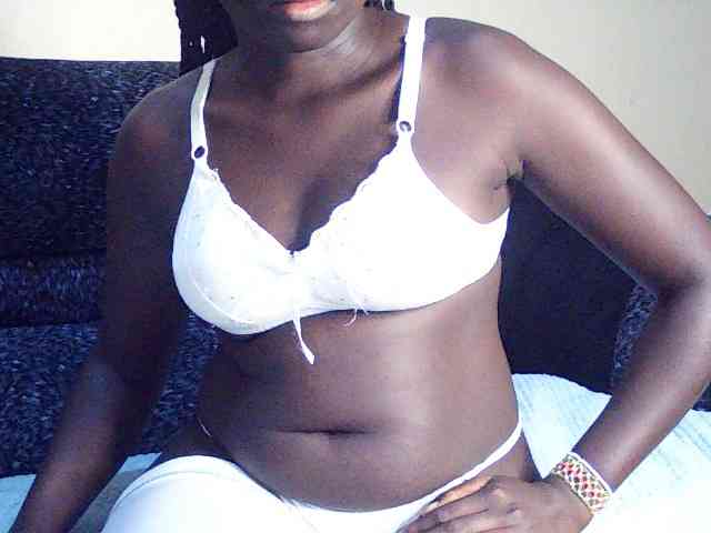 DivineAssGoddess webcam