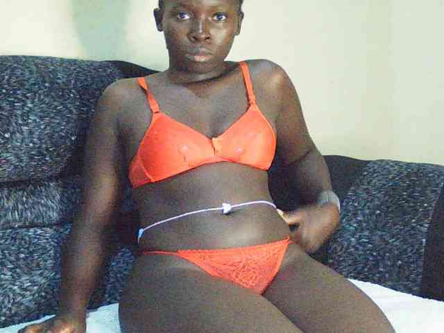 DivineAssGoddess webcam