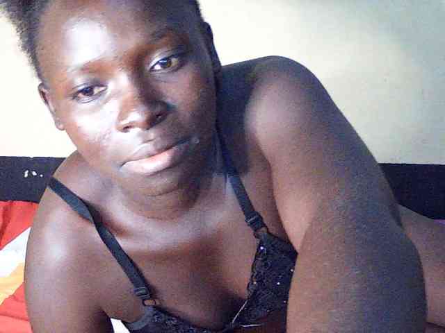 DivineAssGoddess webcam