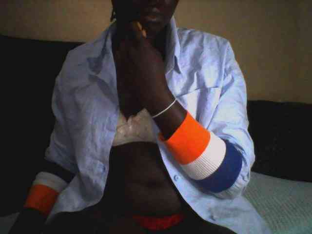 DivineAssGoddess webcam