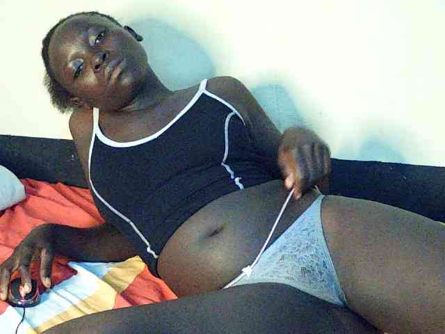 DivineAssGoddess webcam