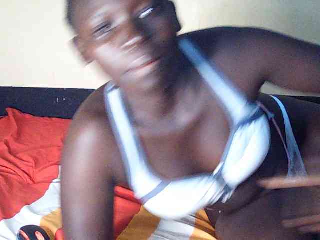 DivineAssGoddess webcam