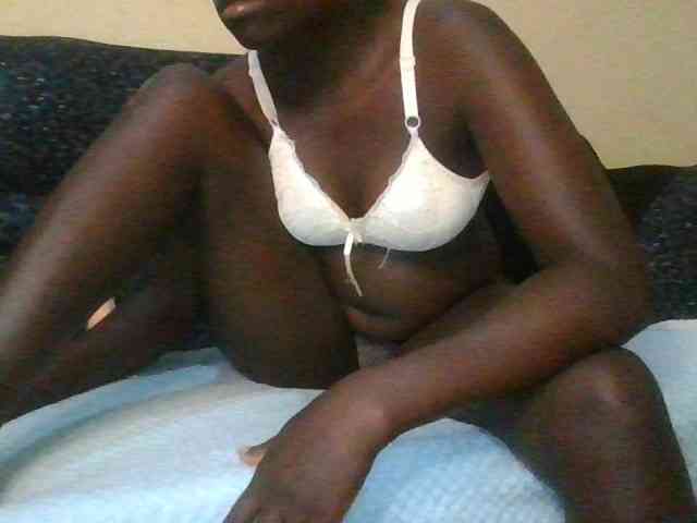 DivineAssGoddess webcam