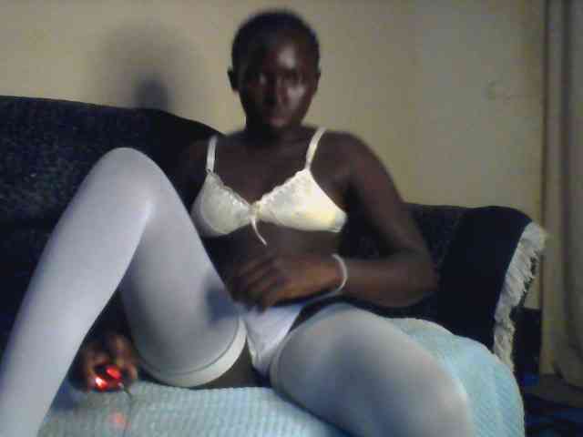 DivineAssGoddess webcam