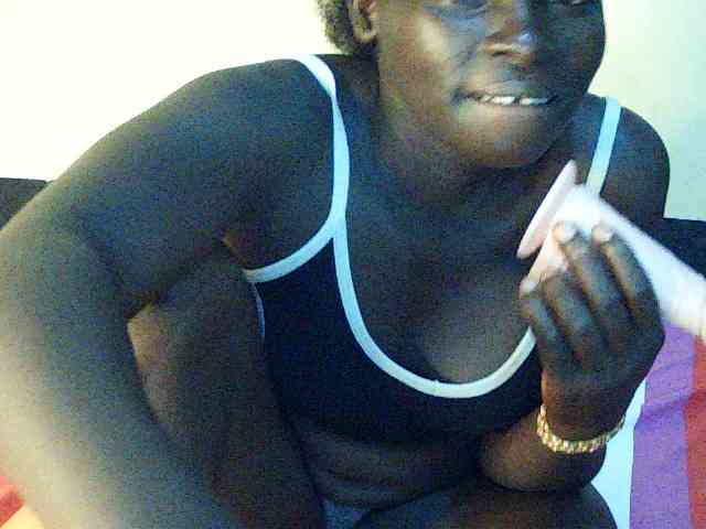 DivineAssGoddess webcam