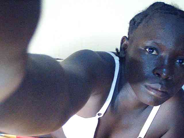 DivineAssGoddess webcam