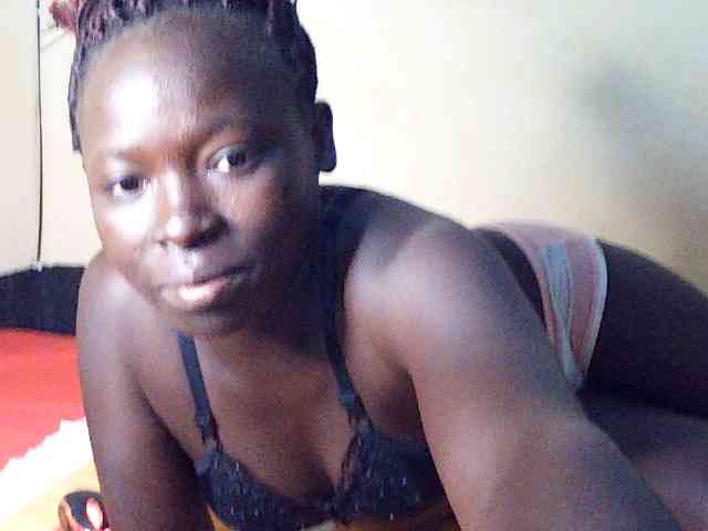 DivineAssGoddess webcam