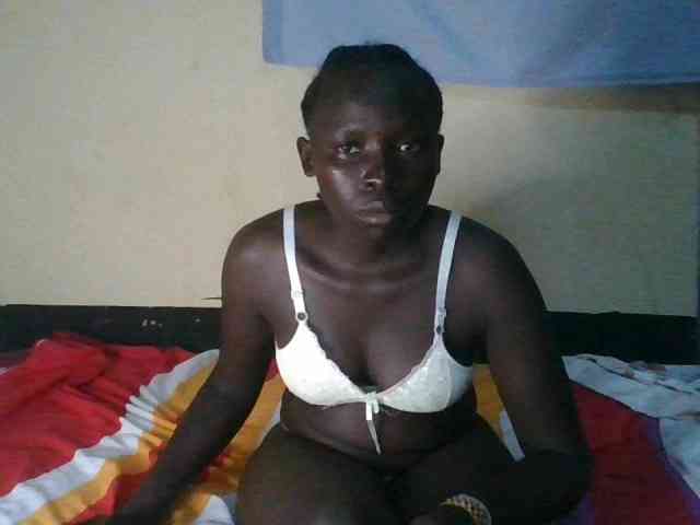 DivineAssGoddess webcam