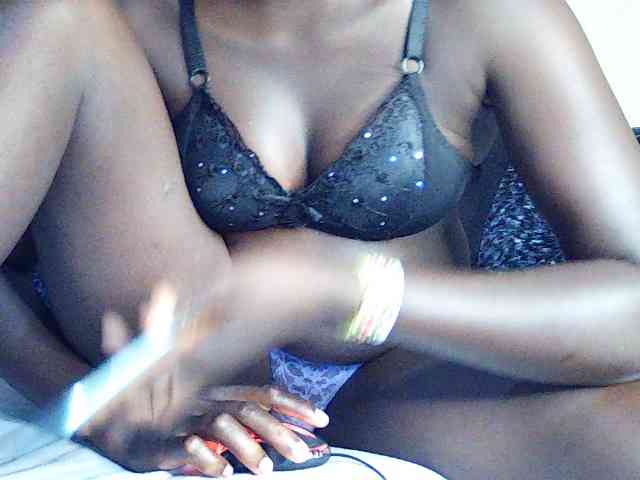 DivineAssGoddess DivineAssGoddess