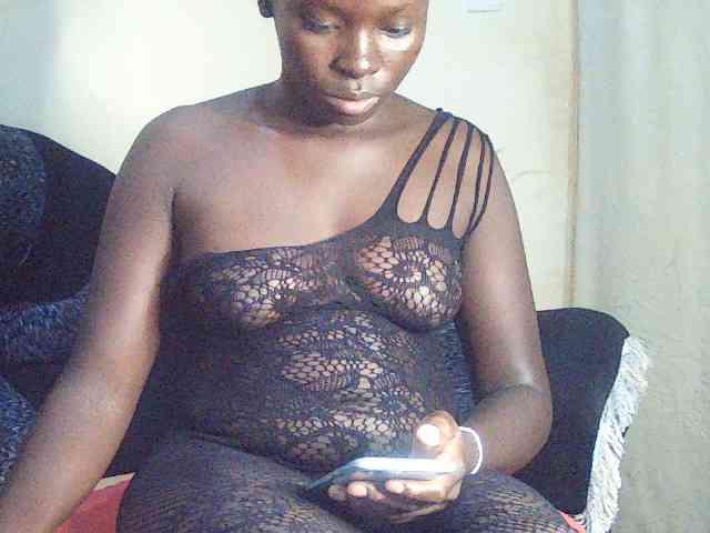 DivineAssGoddess webcam