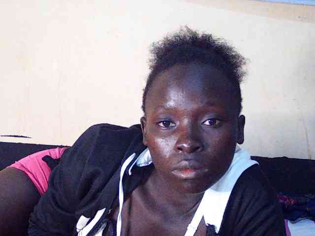 DivineAssGoddess webcam