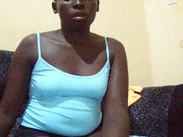 DivineAssGoddess webcam