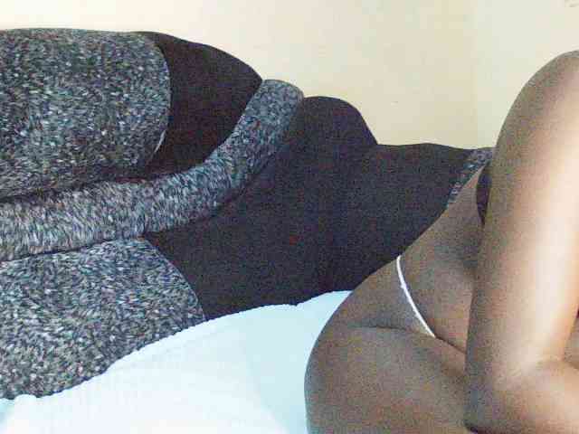 DivineAssGoddess webcam