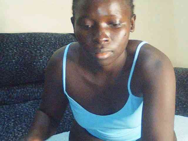 DivineAssGoddess webcam