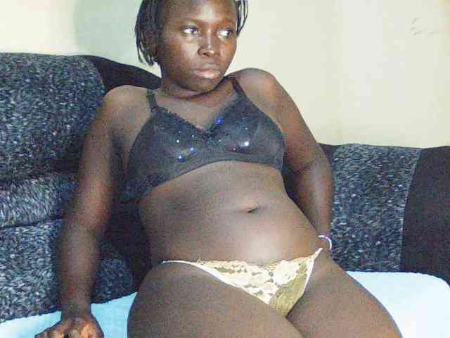 DivineAssGoddess webcam