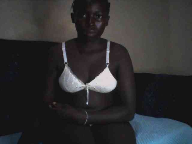 DivineAssGoddess webcam