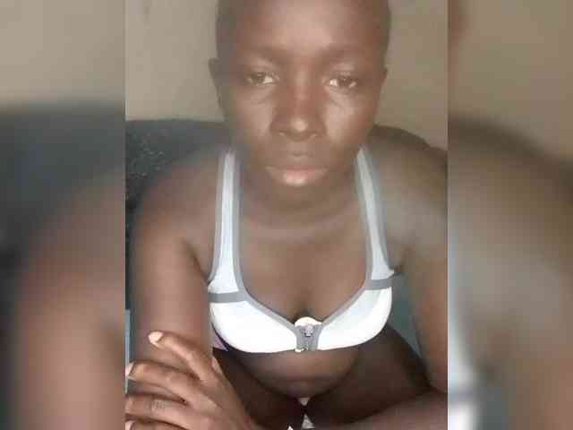 DivineAssGoddess webcam