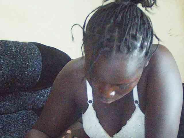 DivineAssGoddess webcam