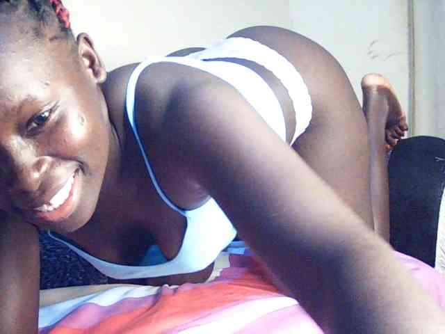 DivineAssGoddess webcam