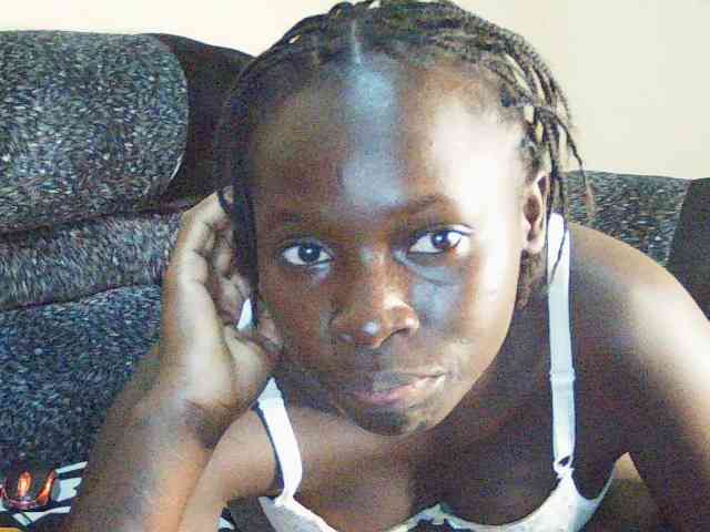 DivineAssGoddess webcam