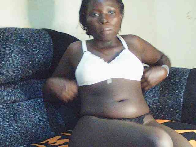 DivineAssGoddess webcam