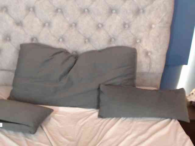 Larissa-montenegro webcam