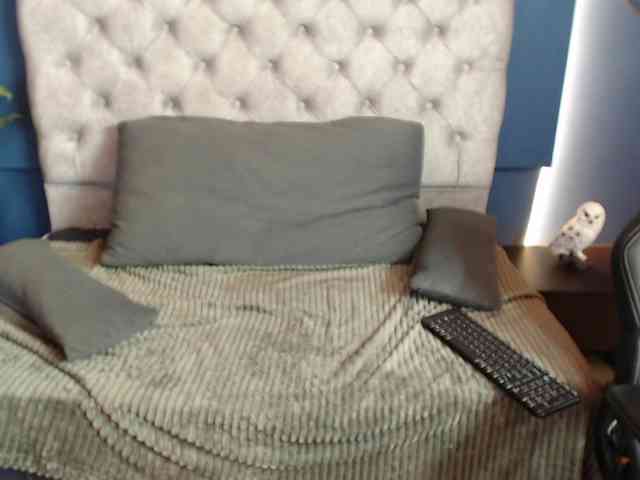 Larissa-montenegro webcam