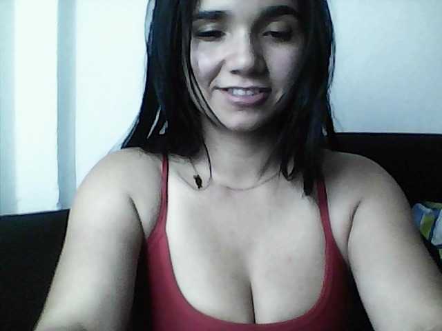 XiomaraSmith4's BongaCams show and profile