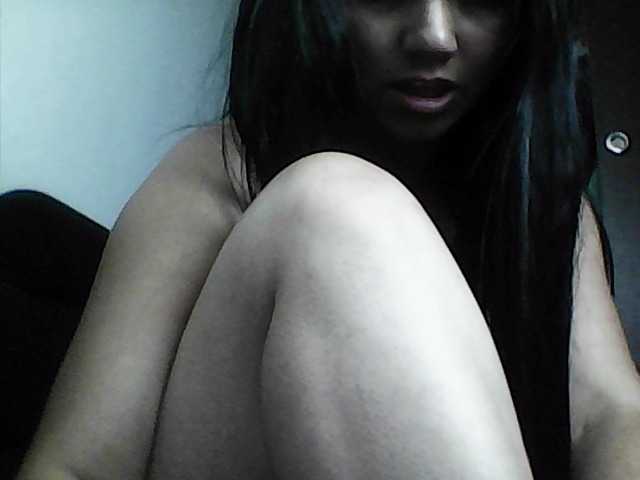 XiomaraSmith4's BongaCams show and profile