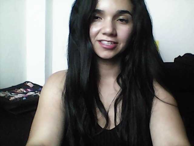 XiomaraSmith4's BongaCams show and profile