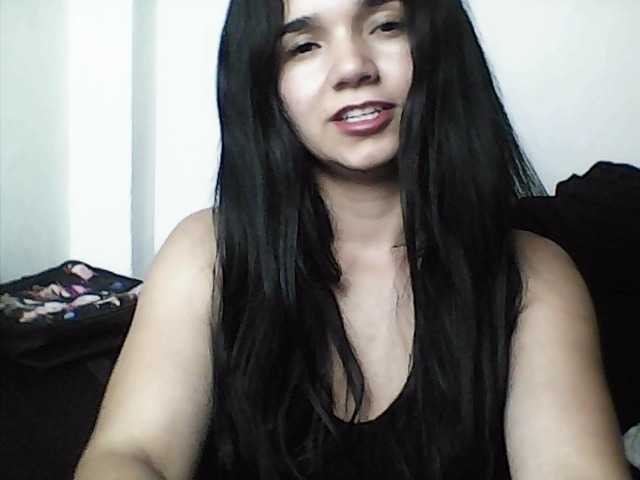 XiomaraSmith4's BongaCams show and profile