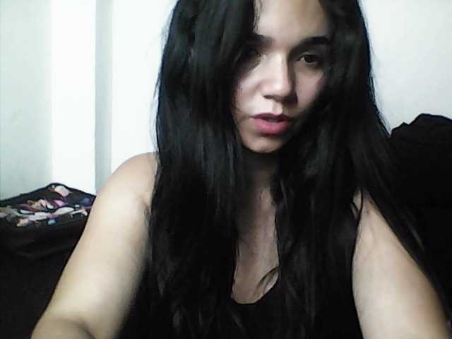 XiomaraSmith4's BongaCams show and profile
