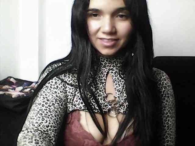 XiomaraSmith4 webcam