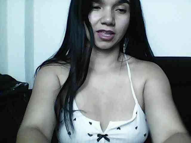 XiomaraSmith4 webcam