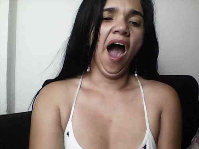 XiomaraSmith4 webcam