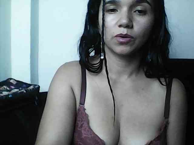 XiomaraSmith4 webcam