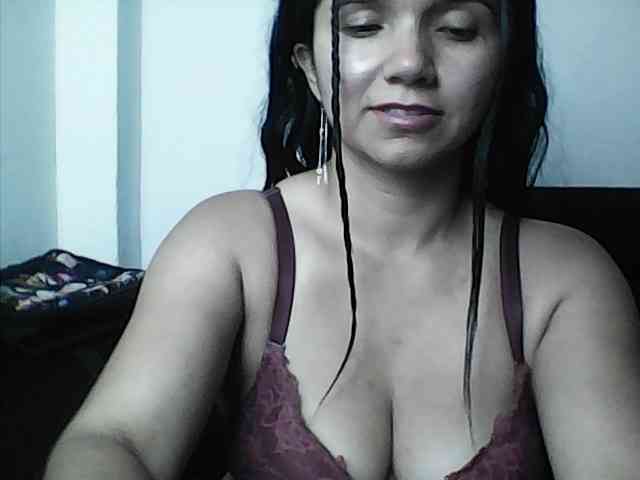 XiomaraSmith4 webcam