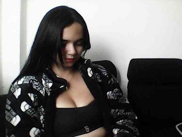 XiomaraSmith4 webcam