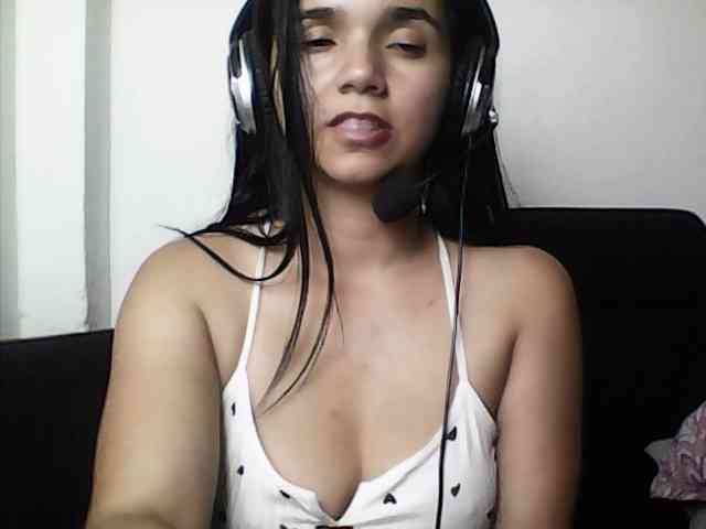 XiomaraSmith4 webcam