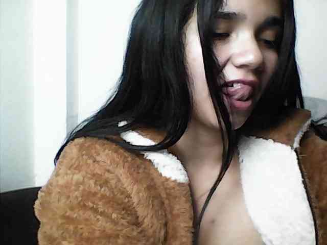 XiomaraSmith4 webcam