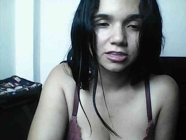 XiomaraSmith4 Live Webcam on BongaCams