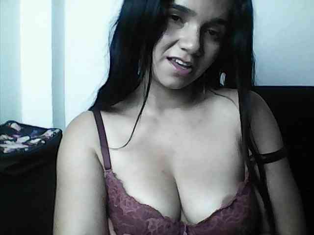 XiomaraSmith4 webcam
