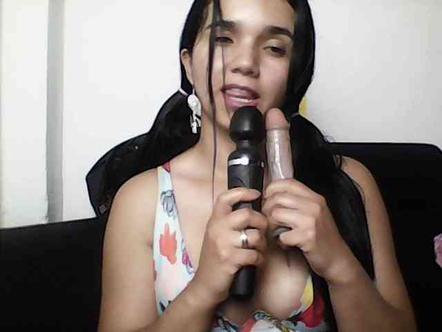 XiomaraSmith4 webcam