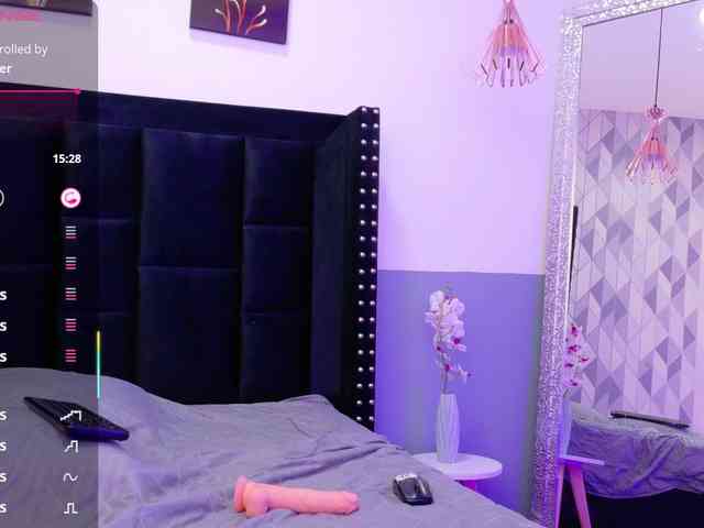live cam porno RedHotRaven