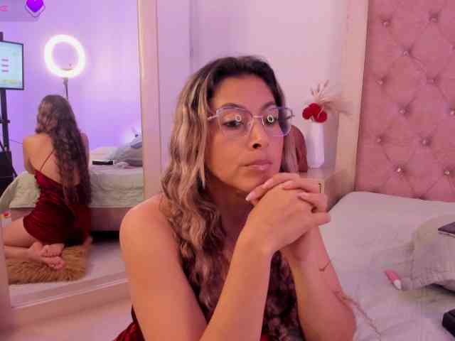 LeahWilliams webcam