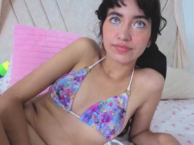 katiaflex's BongaCams show and profile