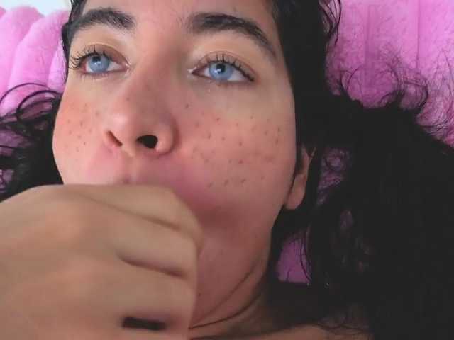 katiaflex's BongaCams show and profile