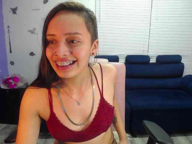 VaiiolethSex webcam