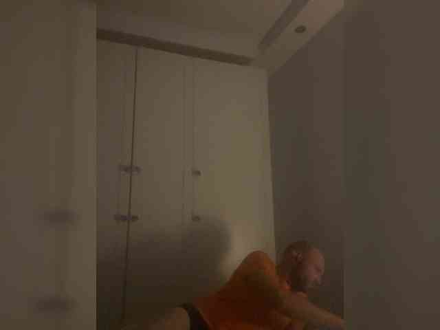 Ihor5550-1 Live Webcam on BongaCams